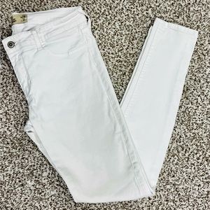 Hollister White Super Skinny Jean